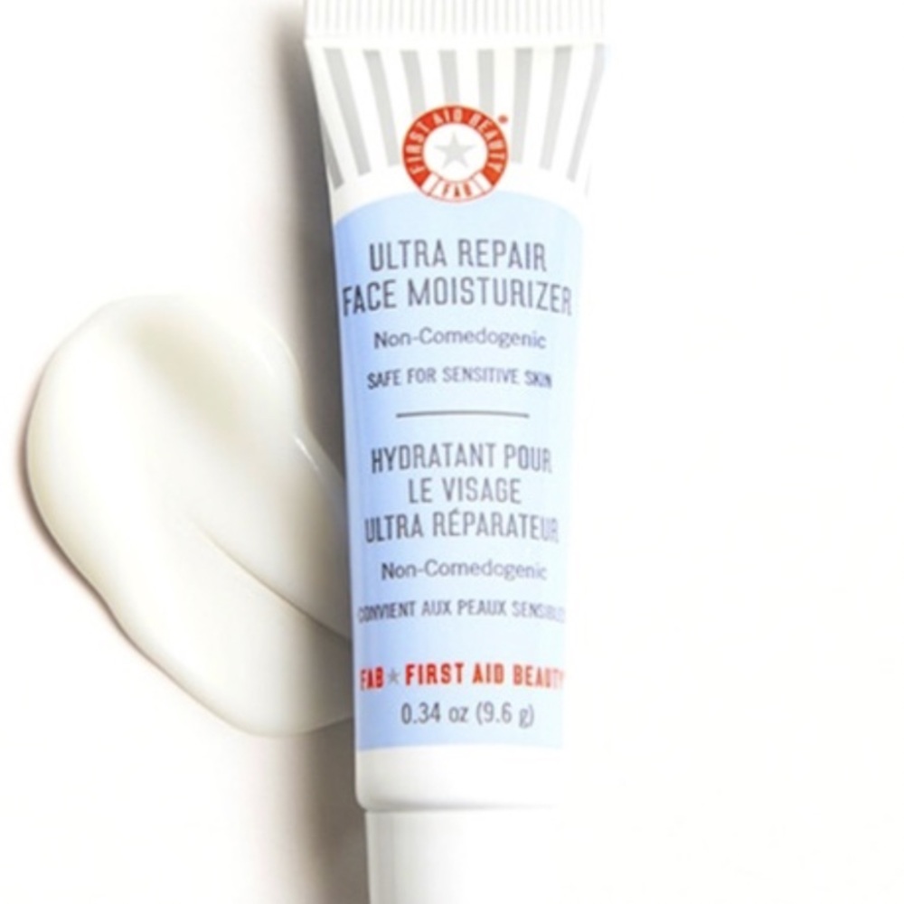 First Aid Beauty Ultra Repair Face Moisturizer